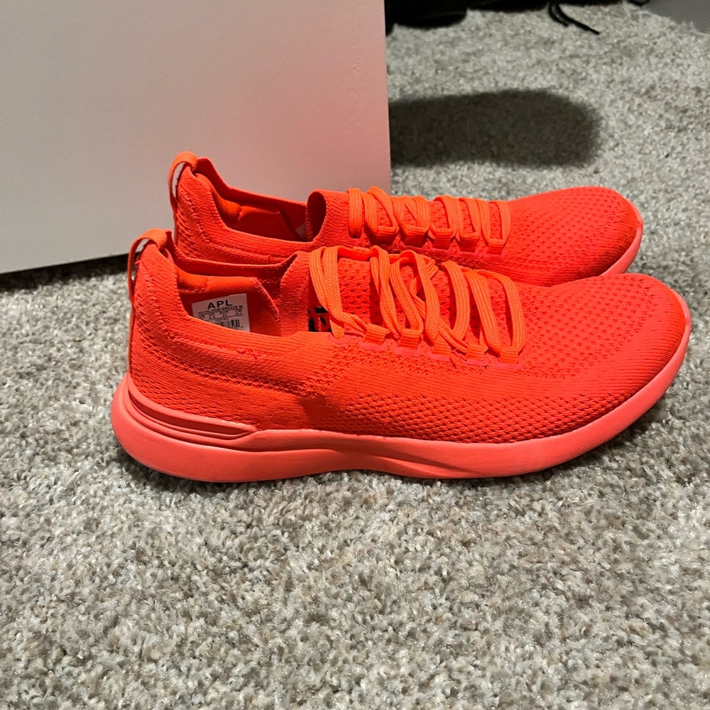 APL Sneakers